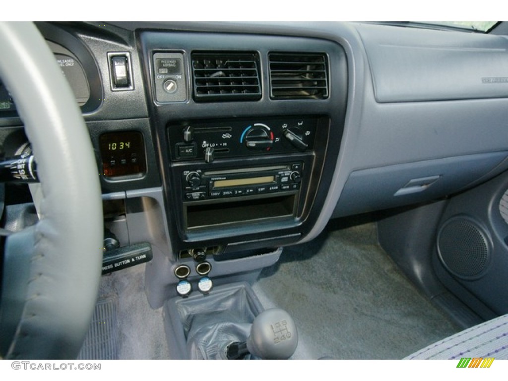 1999 Tacoma Limited Extended Cab 4x4 - Natural White / Blue photo #18