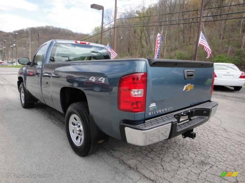 2010 Silverado 1500 Regular Cab 4x4 - Blue Granite Metallic / Dark Titanium photo #4