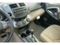 Super White - RAV4 I4 4WD Photo No. 5
