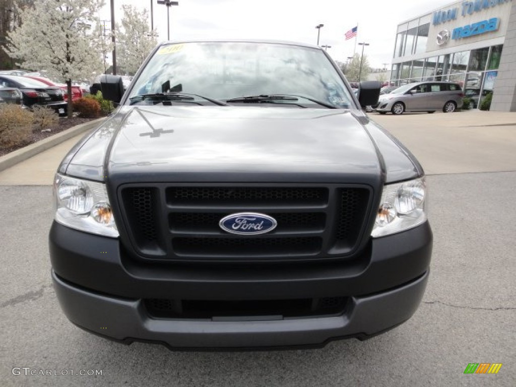2005 F150 XL Regular Cab - Dark Shadow Grey Metallic / Medium Flint Grey photo #9