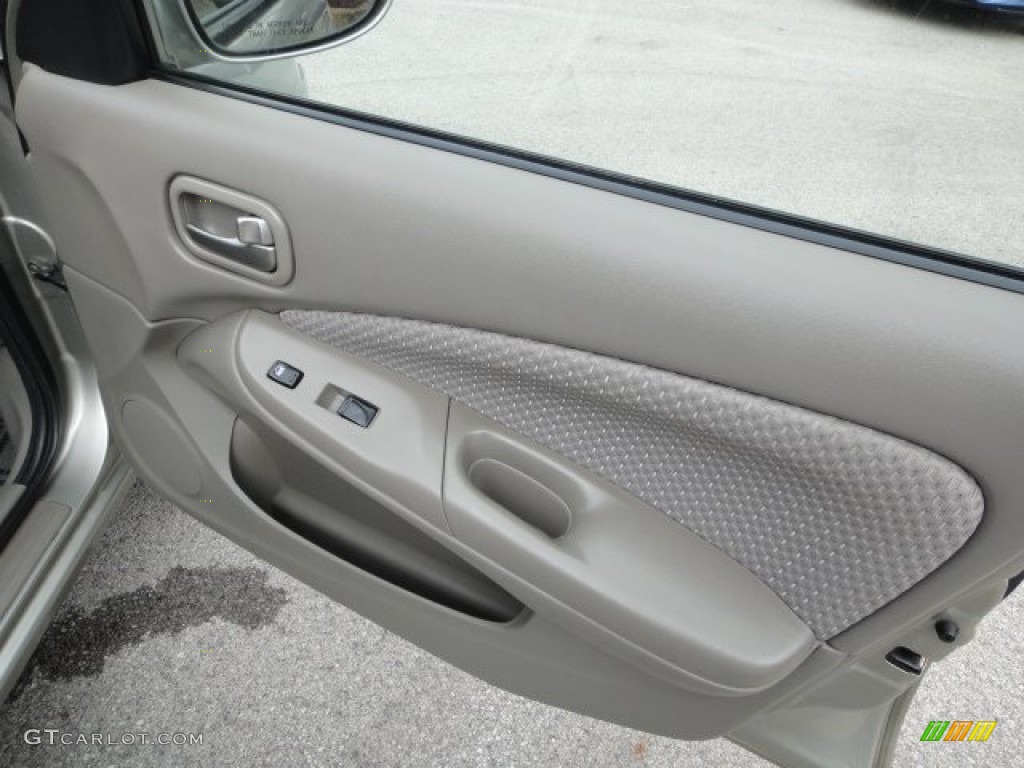2004 Nissan Sentra 1.8 S Taupe Door Panel Photo #63151547