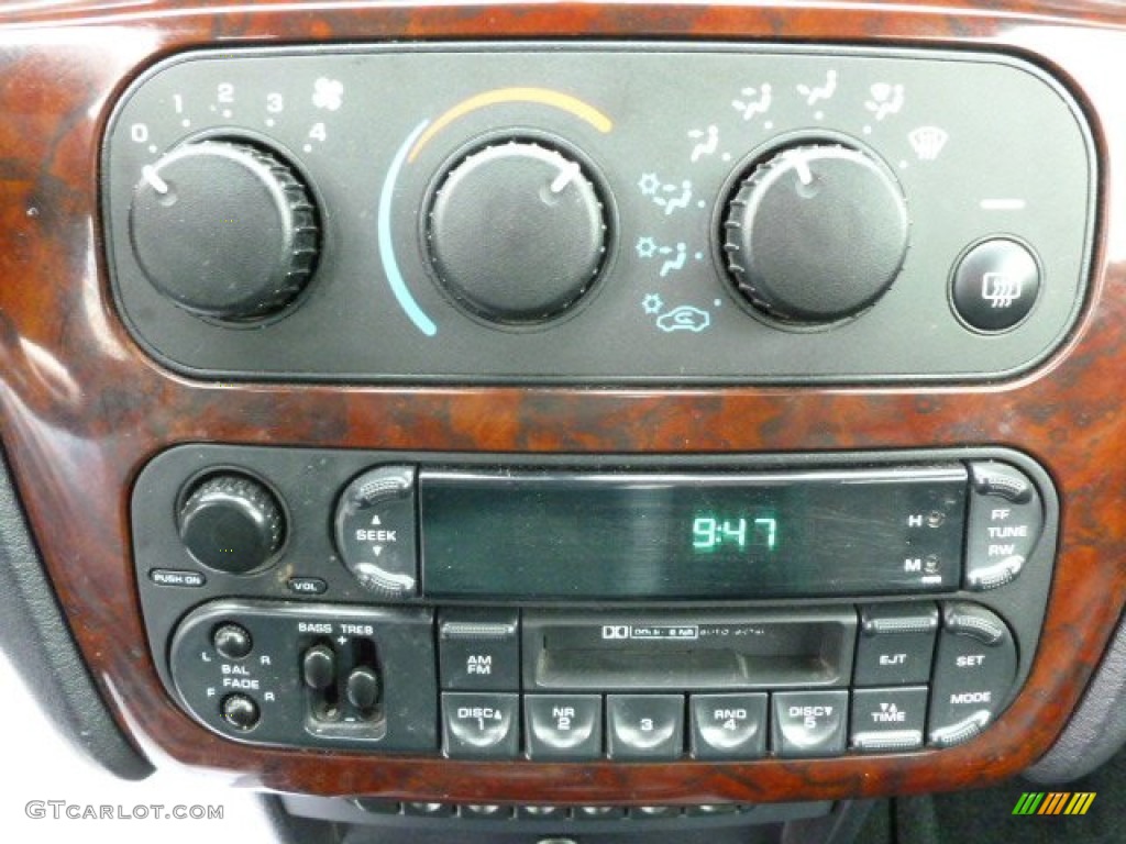 2003 Chrysler Sebring Limited Convertible Controls Photo #63152656