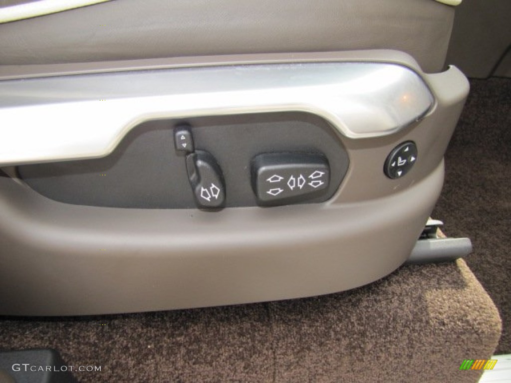 2010 Land Rover Range Rover HSE Controls Photo #63152725
