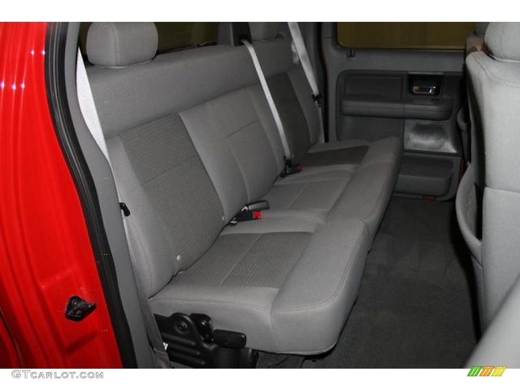 2005 F150 XLT SuperCrew 4x4 - Bright Red / Medium Flint/Dark Flint Grey photo #14