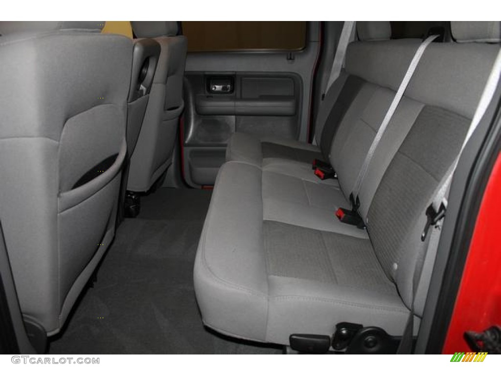 2005 F150 XLT SuperCrew 4x4 - Bright Red / Medium Flint/Dark Flint Grey photo #15