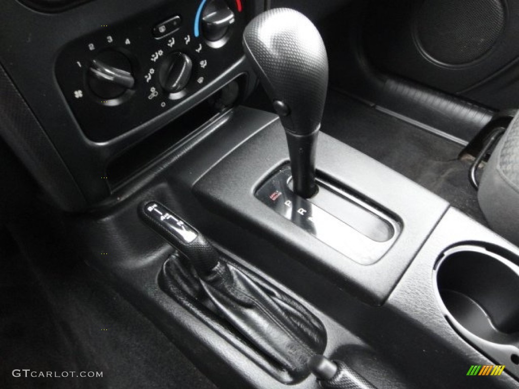 2004 Jeep Liberty Sport 4x4 4 Speed Automatic Transmission Photo #63156143