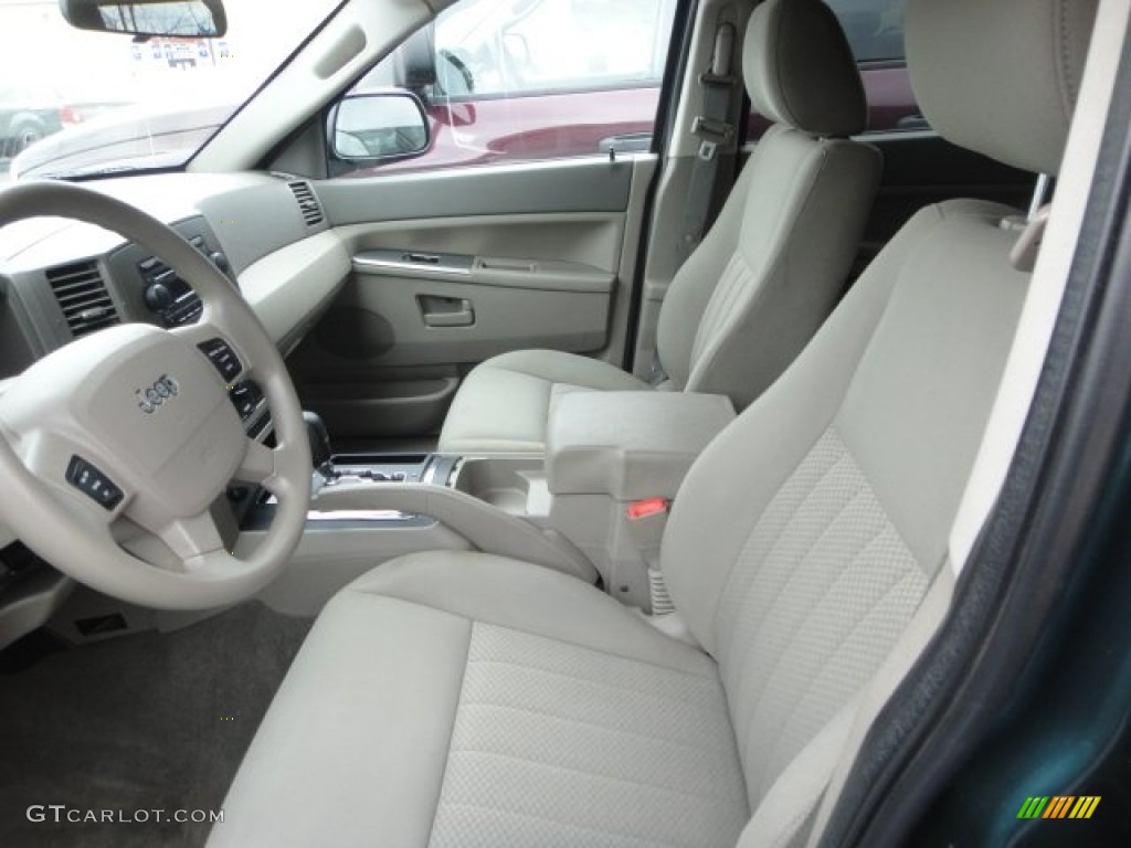 2005 Grand Cherokee Laredo 4x4 - Deep Beryl Green Pearl / Khaki photo #8