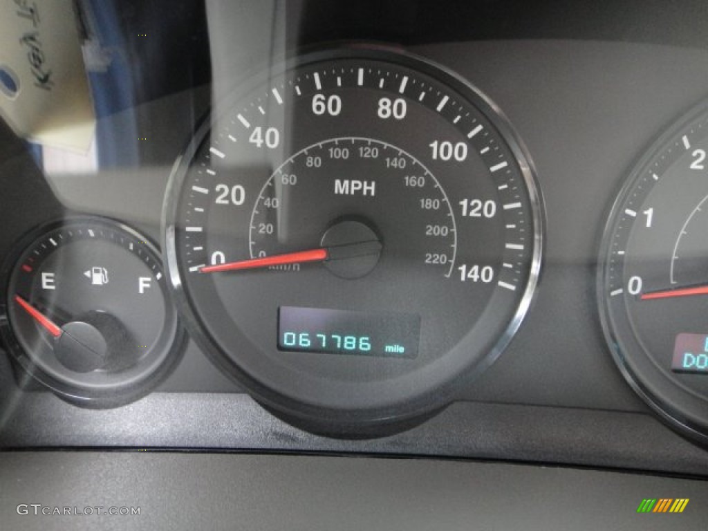 2005 Grand Cherokee Laredo 4x4 - Deep Beryl Green Pearl / Khaki photo #14