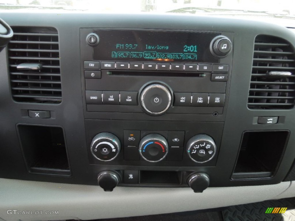 2011 Chevrolet Silverado 1500 LT Extended Cab Controls Photo #63158884