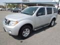 2010 Silver Lightning Metallic Nissan Pathfinder SE 4x4  photo #1