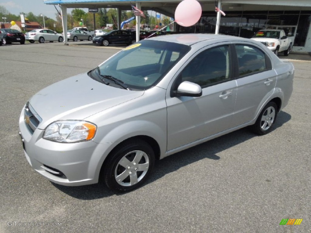 2010 Aveo LT Sedan - Cosmic Silver / Charcoal photo #1