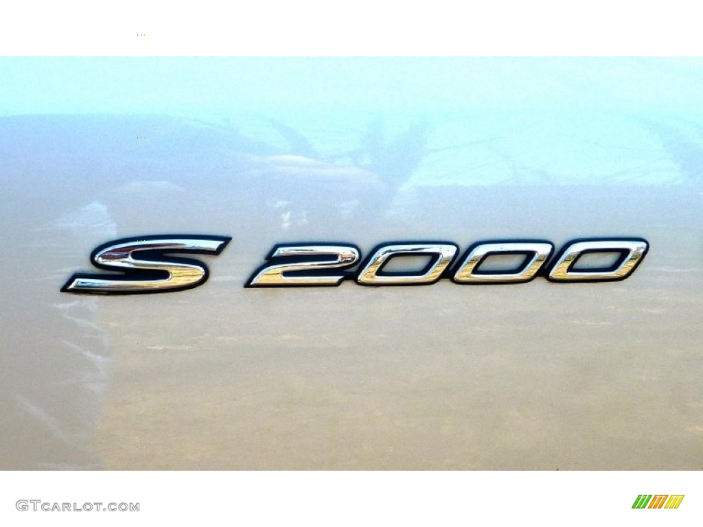 2005 Honda S2000 Roadster Marks and Logos Photos
