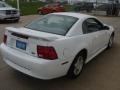 2004 Oxford White Ford Mustang V6 Coupe  photo #5