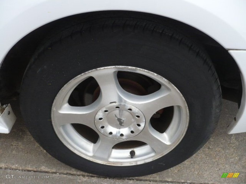 2004 Ford Mustang V6 Coupe Wheel Photo #63160965