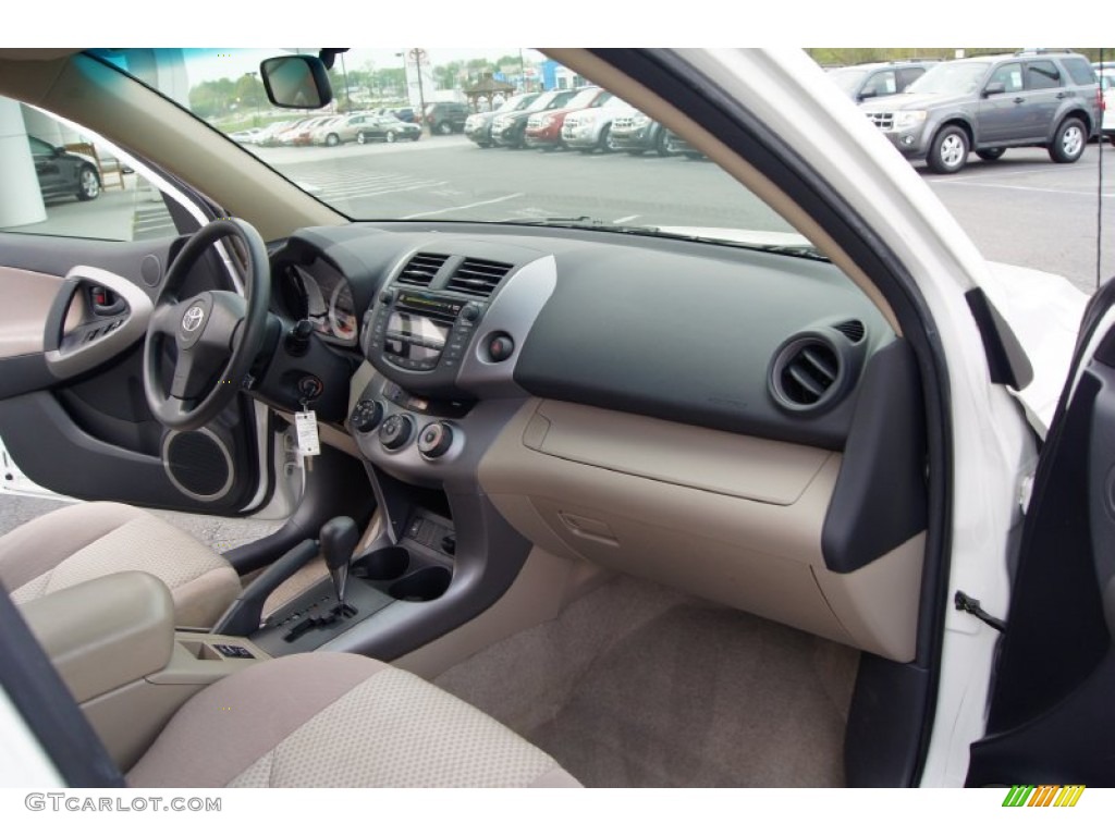 2007 Toyota RAV4 I4 Taupe Dashboard Photo #63161409