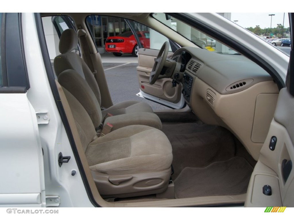 2005 Ford Taurus SE interior Photo #63162022
