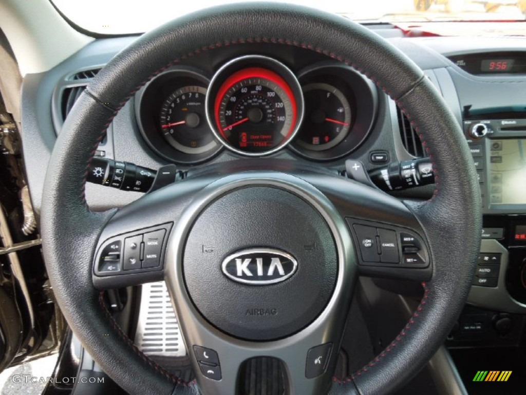 2011 Kia Forte Koup SX Steering Wheel Photos