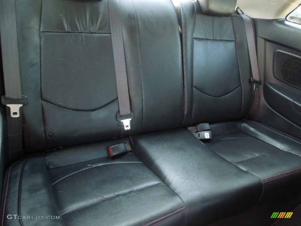 2011 Kia Forte Koup SX Rear Seat Photos