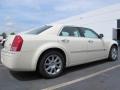 2009 Cool Vanilla White Chrysler 300 C HEMI  photo #3