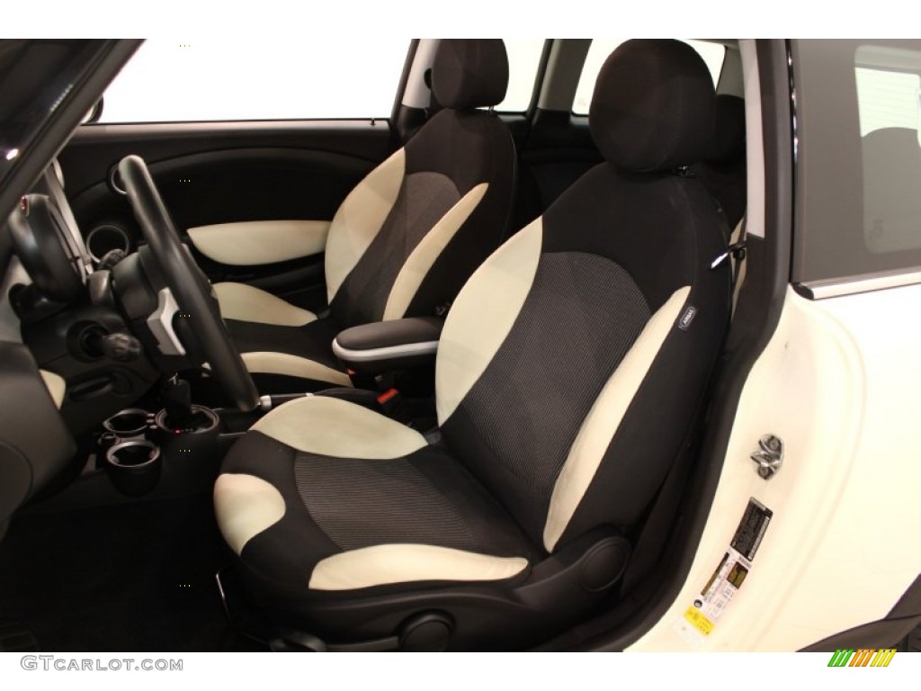 Ray Cream White Leather/Black Cloth Interior 2009 Mini Cooper Clubman Photo #63164164