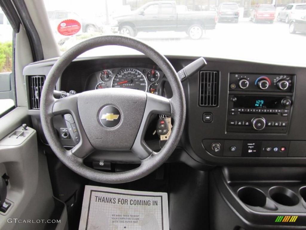 2011 Chevrolet Express LT 3500 Extended Passenger Van Dashboard Photos