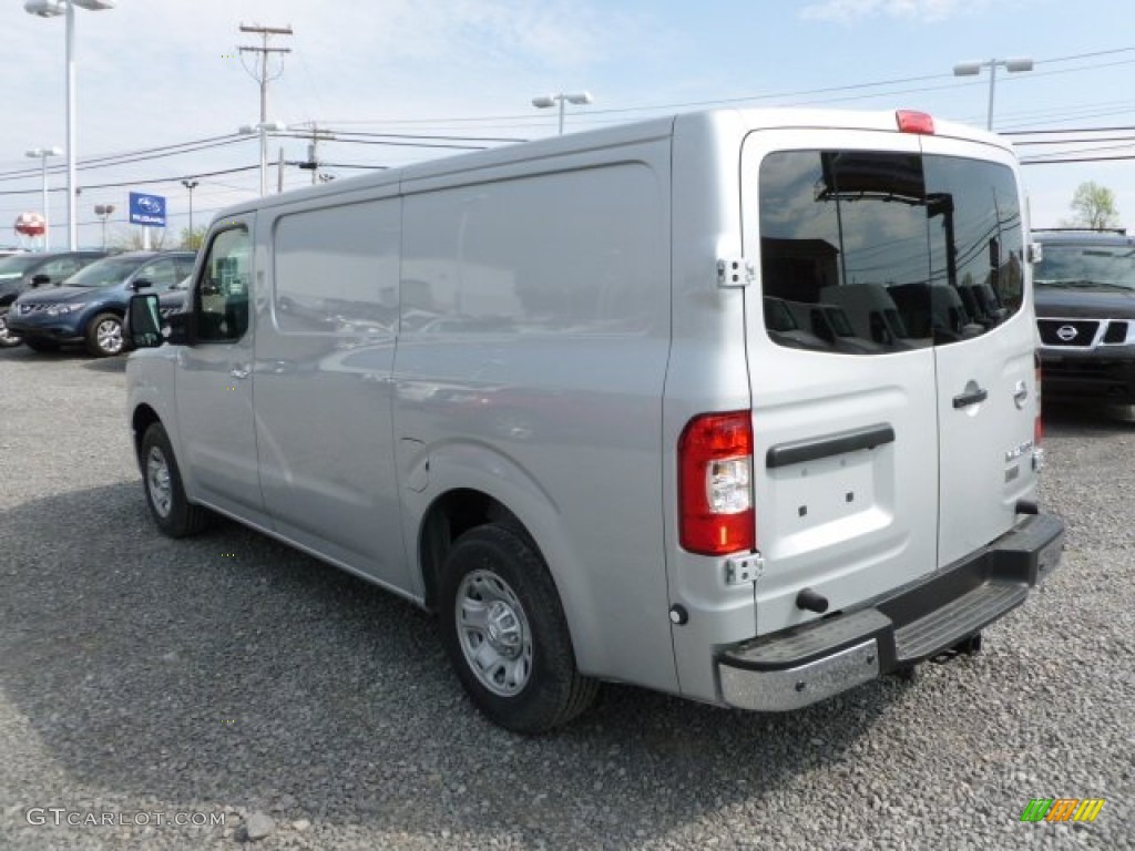 2012 NV 2500 HD SV - Brilliant Silver / Charcoal photo #5