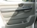 Brilliant Silver - NV 2500 HD SV Photo No. 17