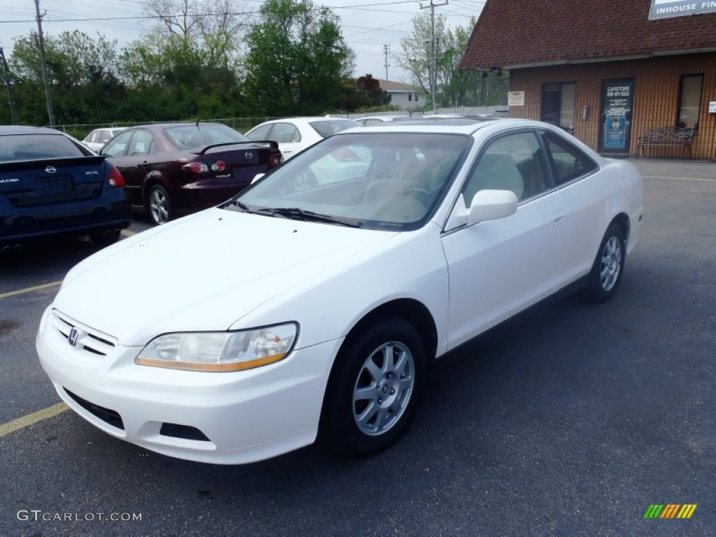 2002 Accord SE Coupe - Taffeta White / Ivory photo #3