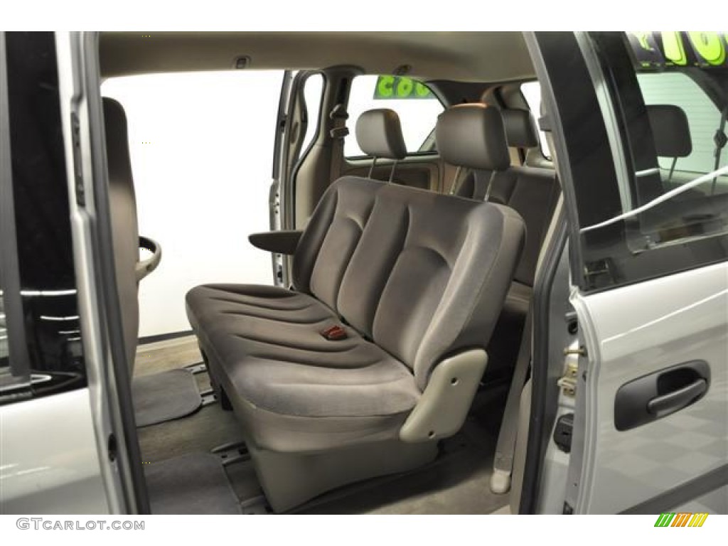 2002 Chrysler Voyager Standard Voyager Model Interior Color Photos