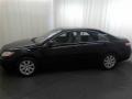 Black - Camry XLE V6 Photo No. 18