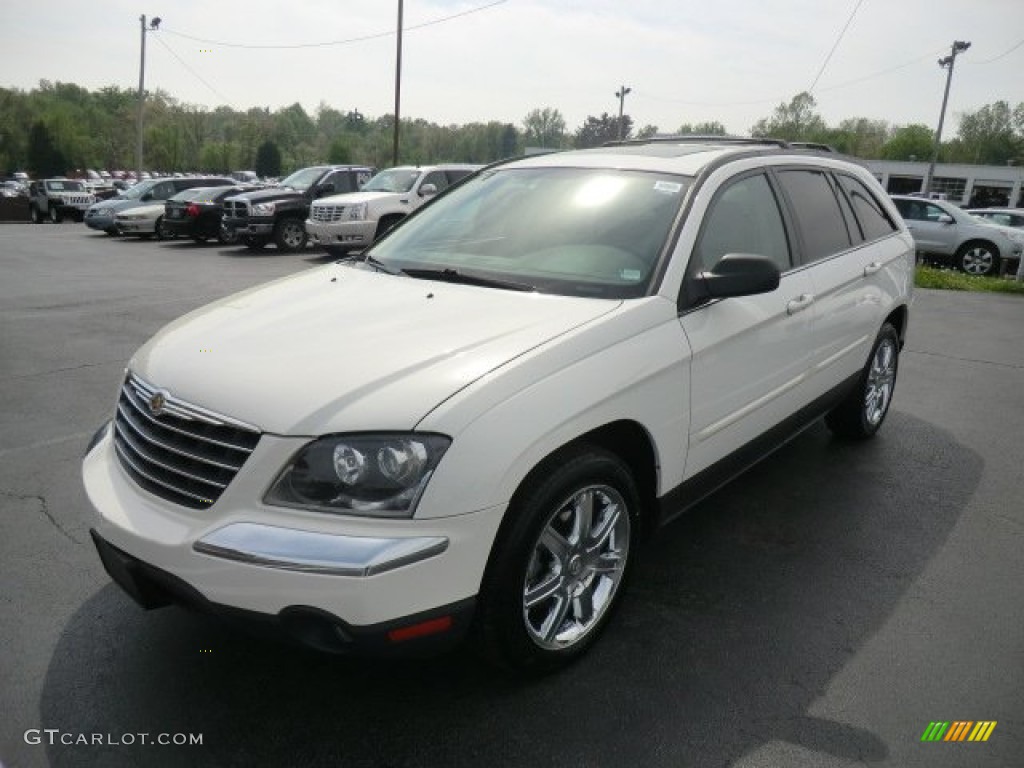 2005 Pacifica Touring AWD - Stone White / Light Taupe photo #2