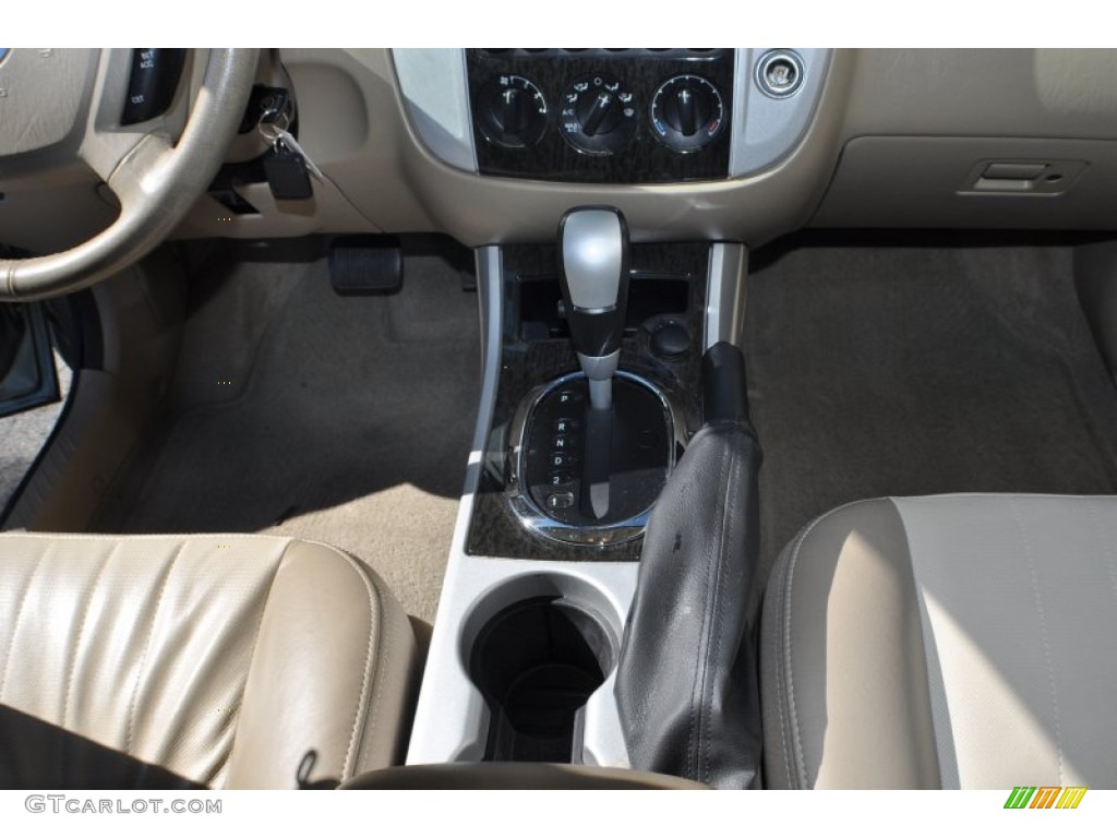 2007 Mariner Premier 4WD - Light Tundra Metallic / Pebble photo #9