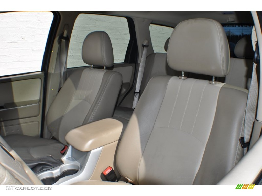 2007 Mariner Premier 4WD - Light Tundra Metallic / Pebble photo #13