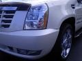 White Diamond - Escalade  Photo No. 4