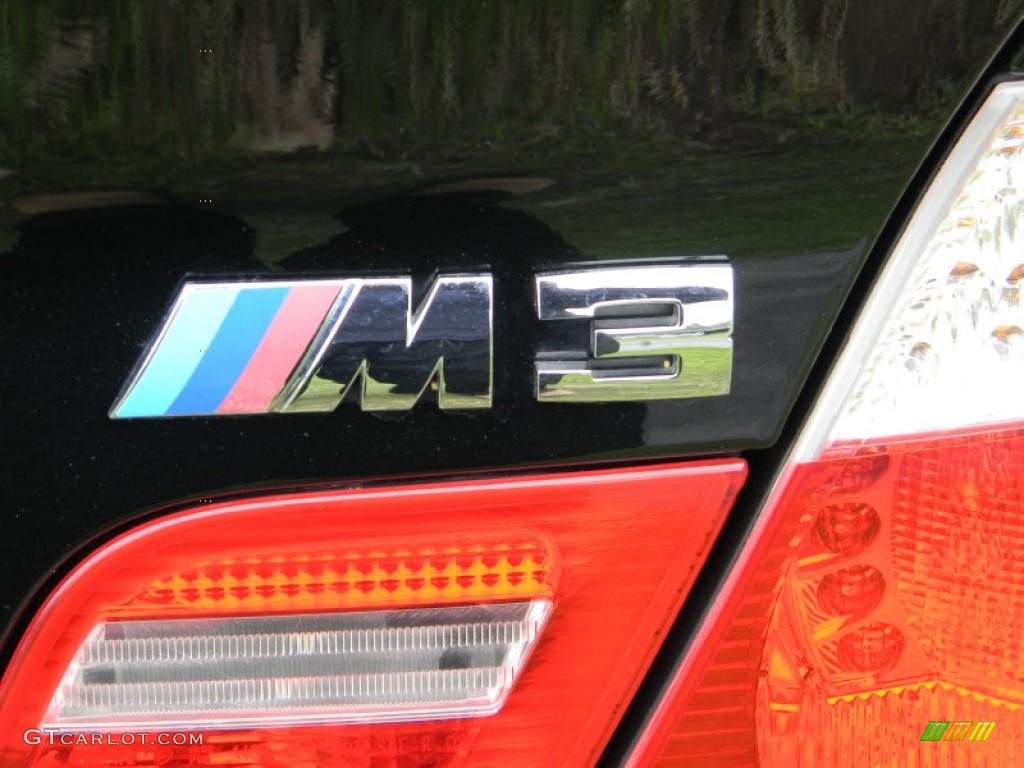 2005 BMW M3 Convertible Marks and Logos Photos