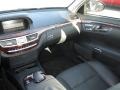 Black - S 550 Sedan Photo No. 19