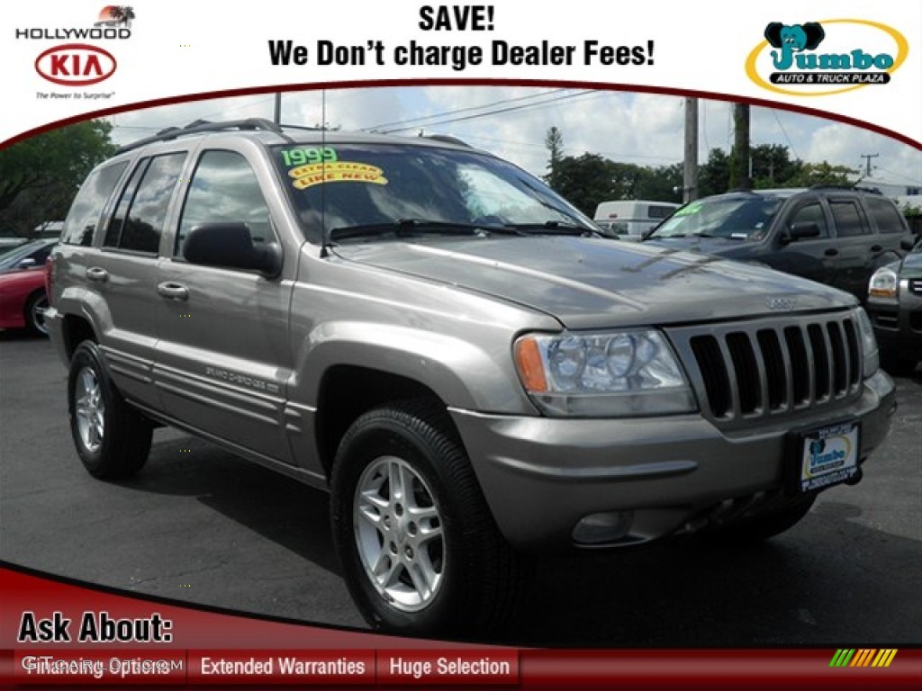 1999 Grand Cherokee Limited 4x4 - Champagne Pearl / Taupe photo #1