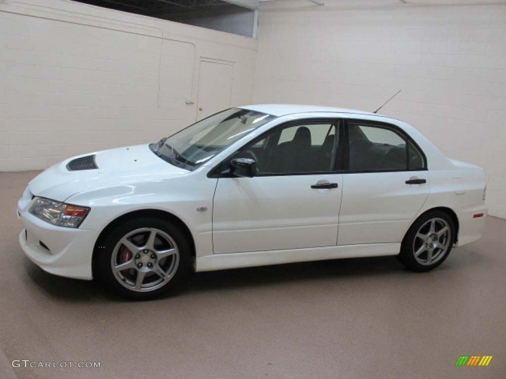 Weightless White 2004 Mitsubishi Lancer Evolution RS Exterior Photo #63180367