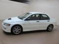 Weightless White 2004 Mitsubishi Lancer Evolution RS Exterior