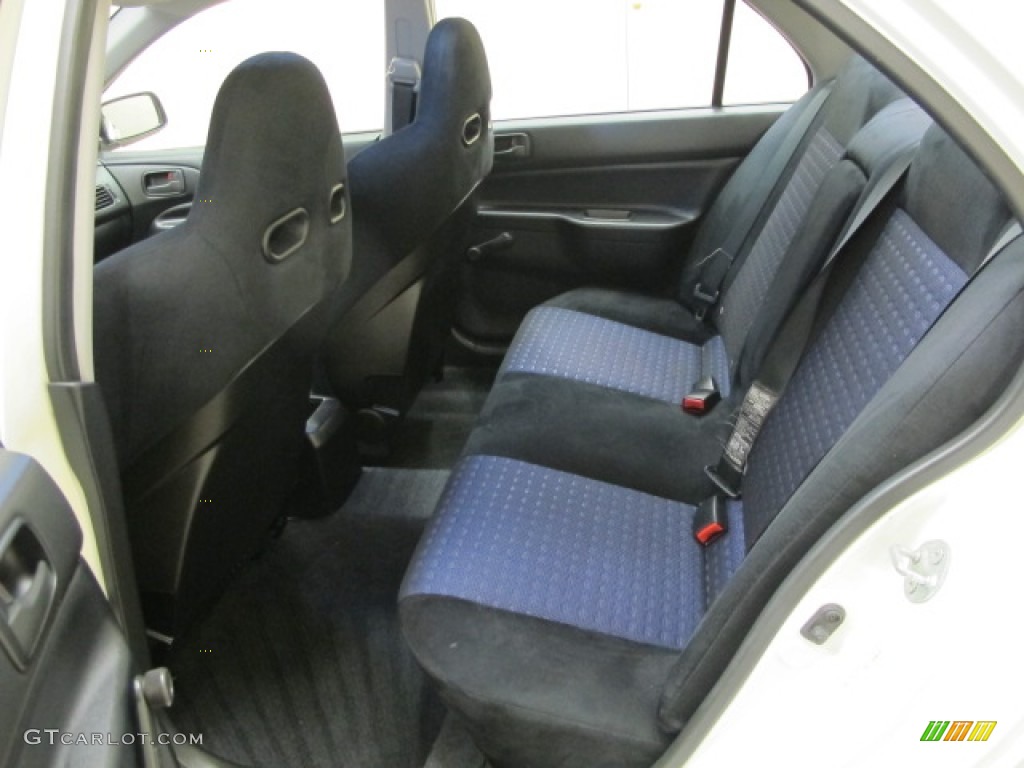 Black Interior 2004 Mitsubishi Lancer Evolution RS Photo #63180513