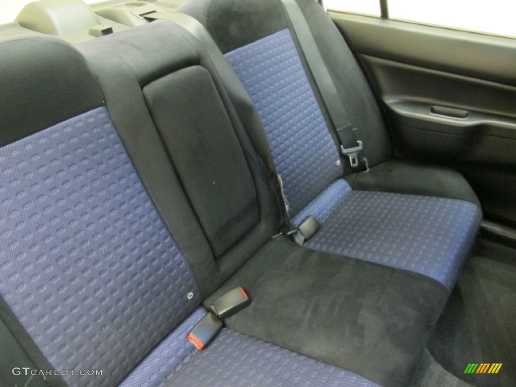 Black Interior 2004 Mitsubishi Lancer Evolution RS Photo #63180541