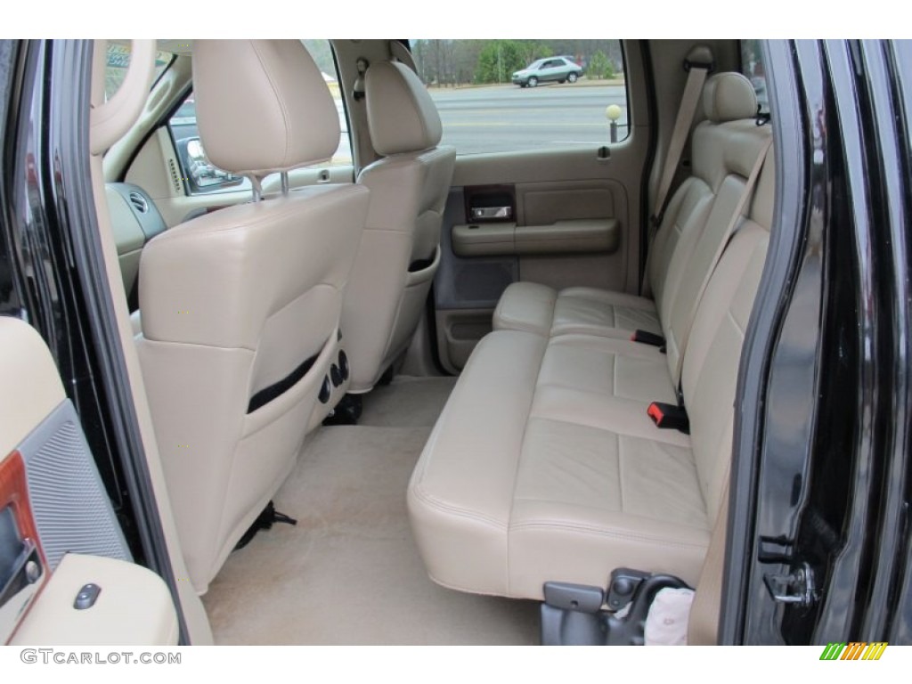 Tan Interior 2005 Ford F150 Lariat SuperCrew Photo #63184186