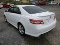 Super White - Camry SE Photo No. 4