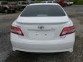 Super White - Camry SE Photo No. 5