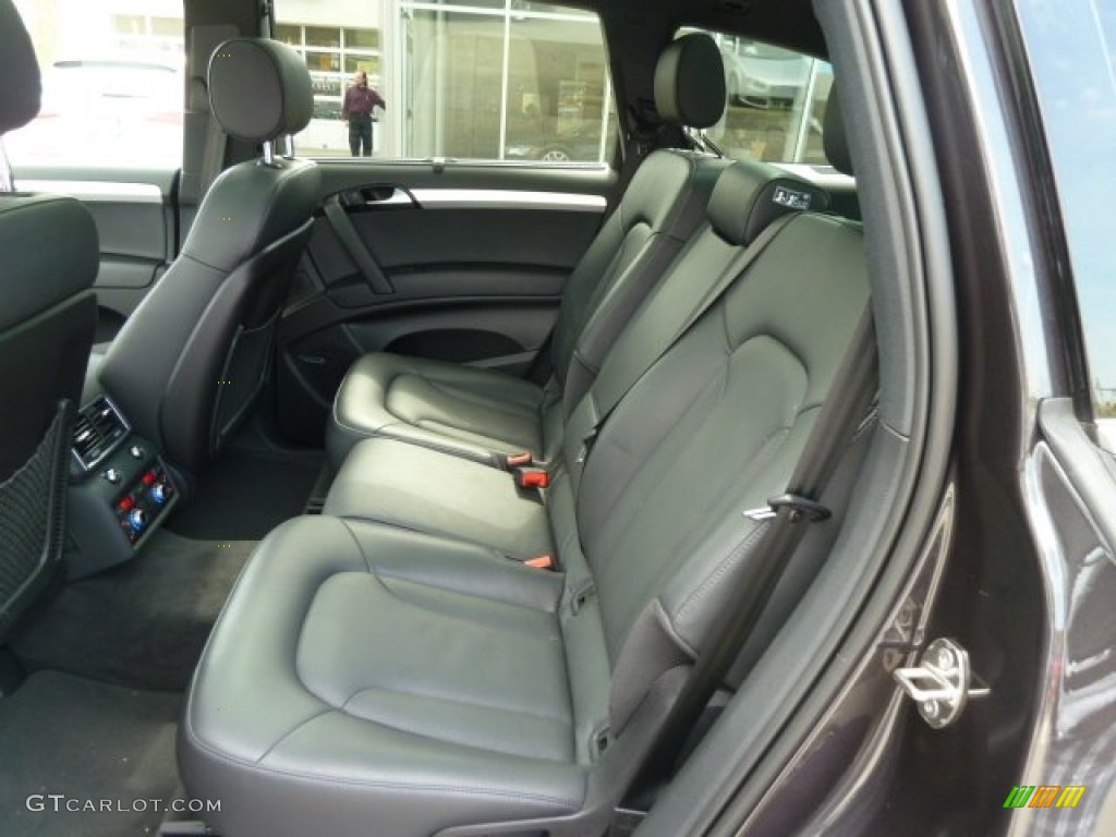 2011 Audi Q7 3.0 TDI quattro Rear Seat Photo #63190366