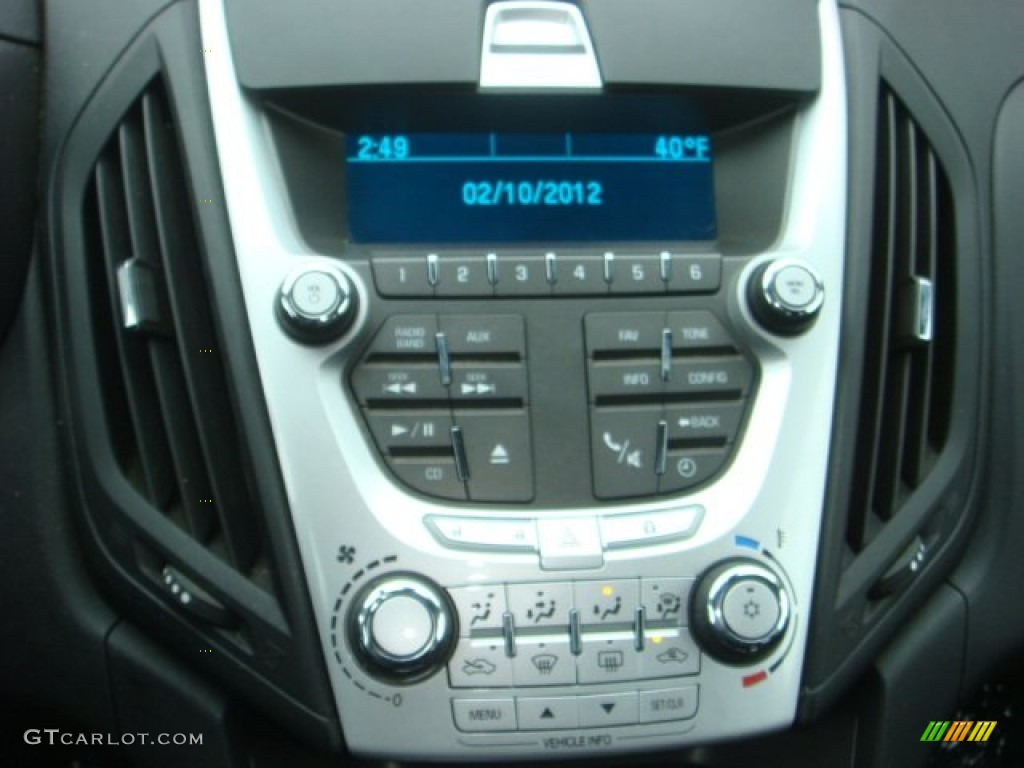 2010 Equinox LT - Silver Ice Metallic / Jet Black photo #15