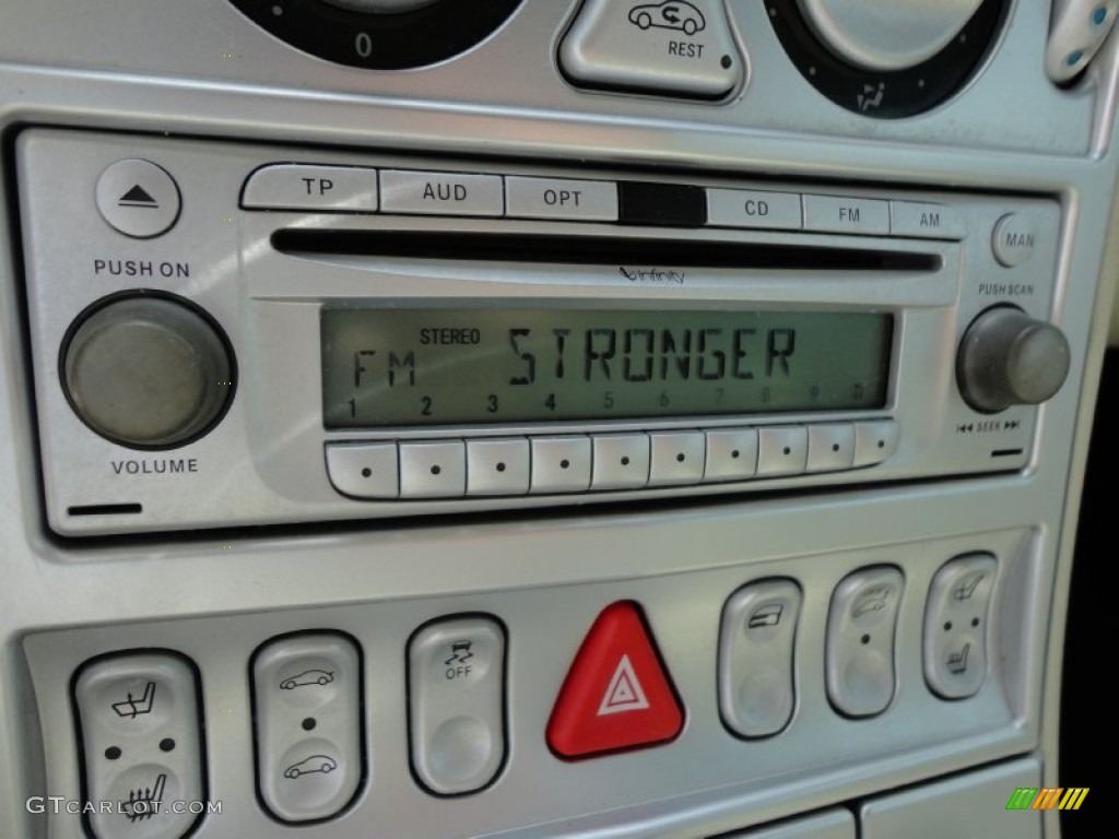 2005 Chrysler Crossfire Limited Roadster Audio System Photo #63196138