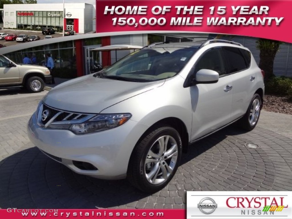 Brilliant Silver Nissan Murano