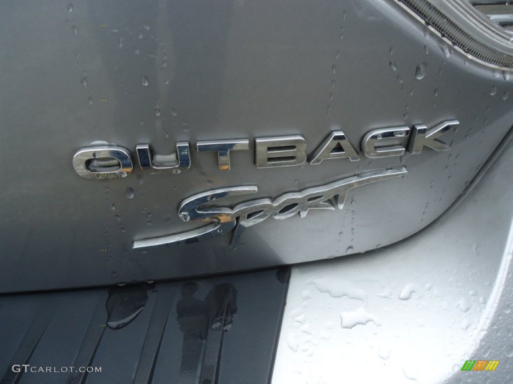 2009 Subaru Impreza Outback Sport Wagon Marks and Logos Photos