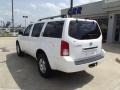 Avalanche White - Pathfinder SV 4x4 Photo No. 4
